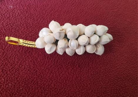 UVS HANDMADEJEWELLERY Artificial jasmine center clips